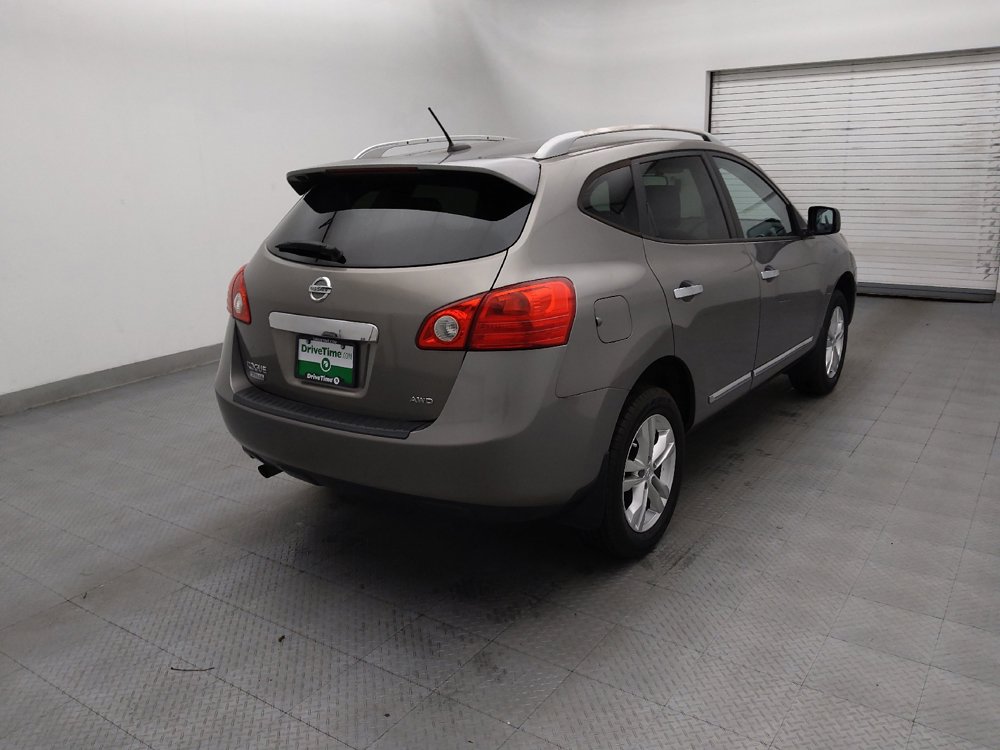 Used 2015 Nissan Rogue S w/ Convenience Package AWD/4WD image 9