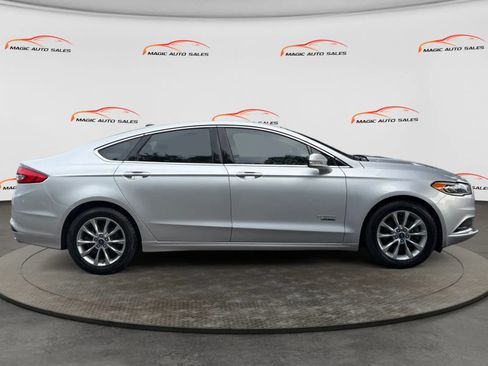 Used 2018 Ford Fusion Energi SE FWD image 6