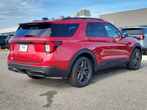 New 2026 Ford Explorer ST-Line w/ ST-Line Street Pack RWD image 5