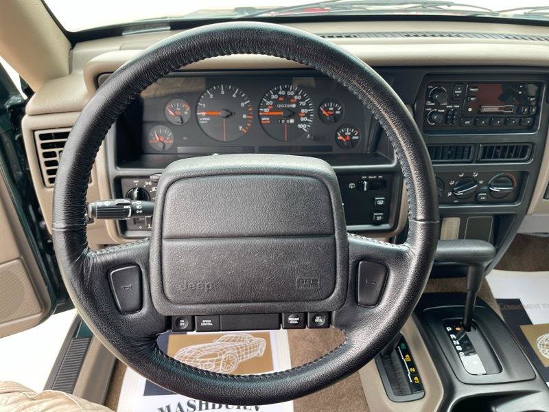 Used 1994 Jeep Grand Cherokee Laredo AWD/4WD image 31