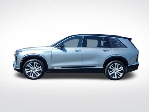 New 2026 Cadillac Vistiq Luxury AWD/4WD image 2