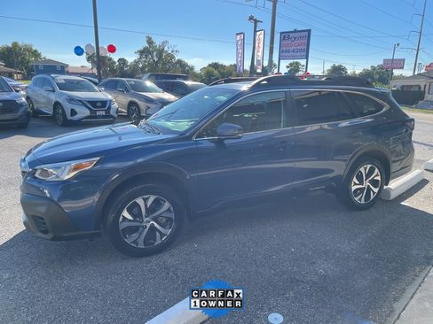 Used 2021 Subaru Outback Limited image 6