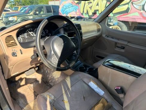 Used 1999 Ford Explorer AWD 4-Door image 9