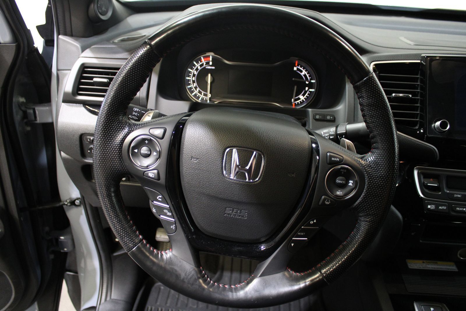 Used 2023 Honda Ridgeline Black Edition image 26