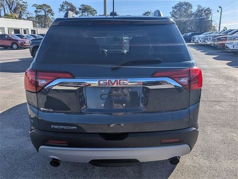 Used 2019 GMC Acadia SLT image 4