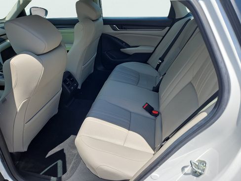 Certified 2021 Honda Accord Touring image 34