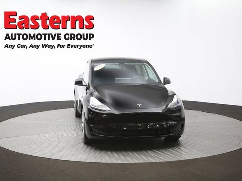 Used 2021 Tesla Model Y Long Range image 50
