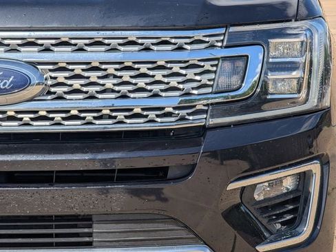 Used 2019 Ford Expedition Platinum RWD image 9