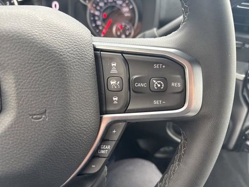 Certified 2026 RAM 2500 Big Horn AWD/4WD image 15