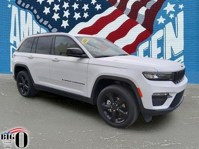 Certified 2023 Jeep Grand Cherokee Limited w/ Black Appearance Package