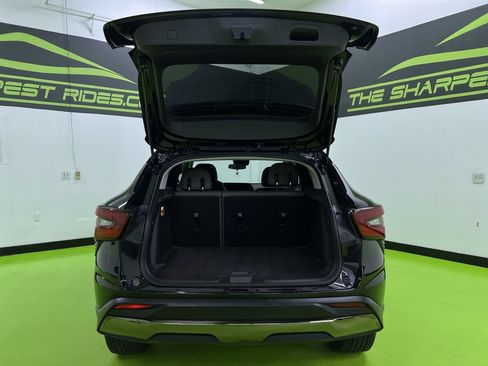 Used 2025 Chevrolet Trax ACTIV w/ Driver Confidence Package FWD image 9