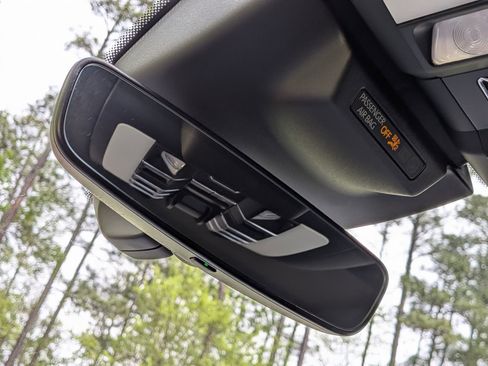 Certified 2026 Porsche Macan S AWD/4WD image 19