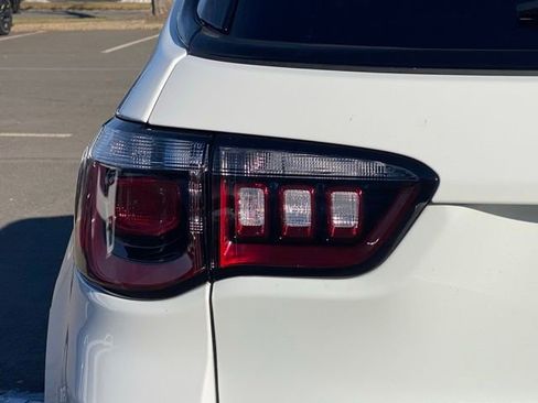 New 2026 Jeep Compass Latitude w/ Sun and Sound Group image 14