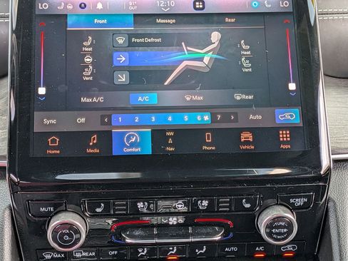 Certified 2021 Jeep Grand Cherokee L Overland w/ Luxury Tech Group IV image 27