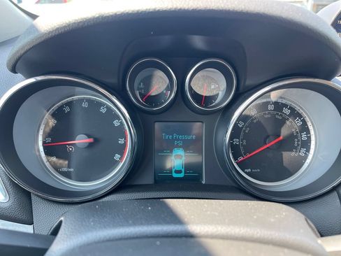 Used 2016 Buick Encore FWD image 19