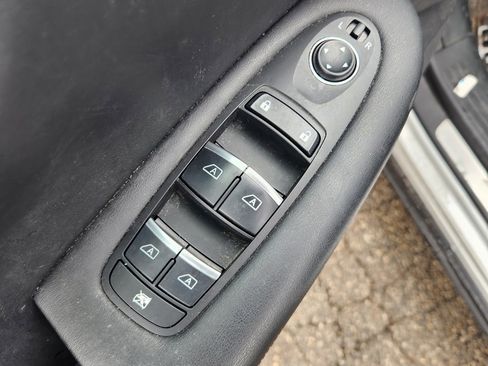 Used 2019 INFINITI QX50 Essential w/ Premium Heat Package image 15