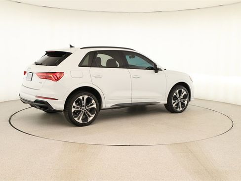 Certified 2022 Audi Q3 2.0T Premium Plus image 7