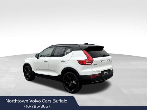 New 2026 Volvo XC40 B5 Ultra w/ Climate Package AWD/4WD image 3