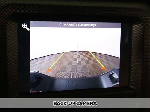 Used 2021 Jeep Gladiator Sport image 3