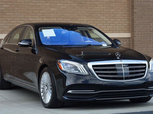 Used 2018 Mercedes-Benz S 560 Sedan image 7