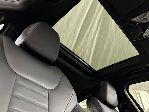 Used 2020 BMW M340i w/ Premium Package image 16