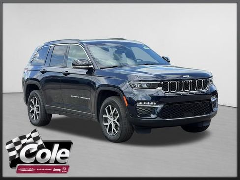 Used 2024 Jeep Grand Cherokee Limited w/ Luxury Tech Group II AWD/4WD image 1