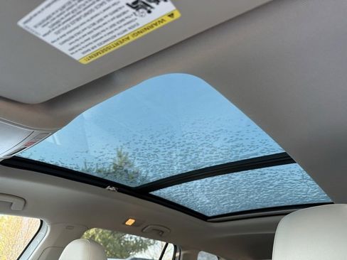 Used 2019 Volkswagen Atlas SE image 18