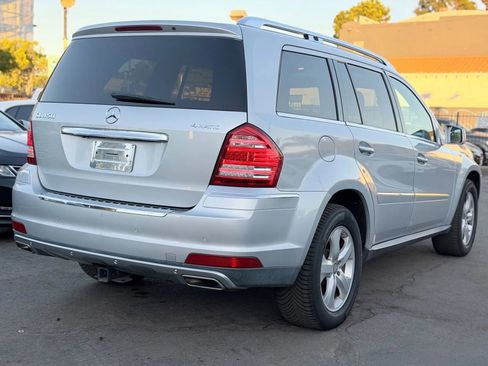 Used 2012 Mercedes-Benz GL 450 4MATIC image 8