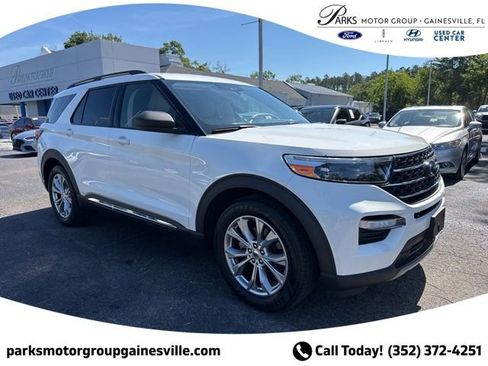 Certified 2021 Ford Explorer XLT w/ Equipment Group 202A RWD image 1
