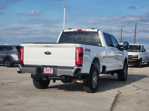 Used 2024 Ford F250 Lariat w/ FX4 Off-Road Package AWD/4WD image 5