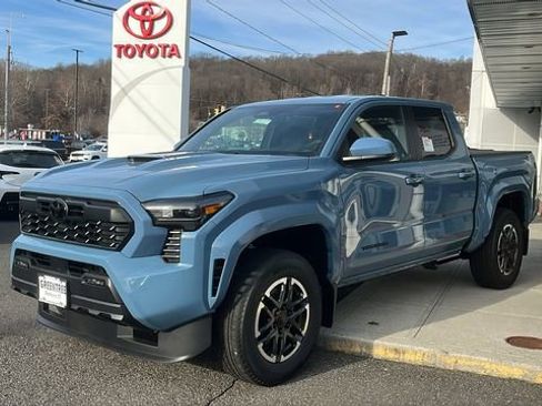 New 2026 Toyota Tacoma TRD Sport image 3