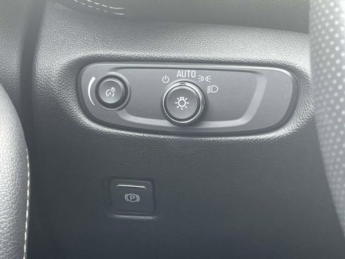 Used 2024 Chevrolet Blazer LT w/ Convenience Package image 25