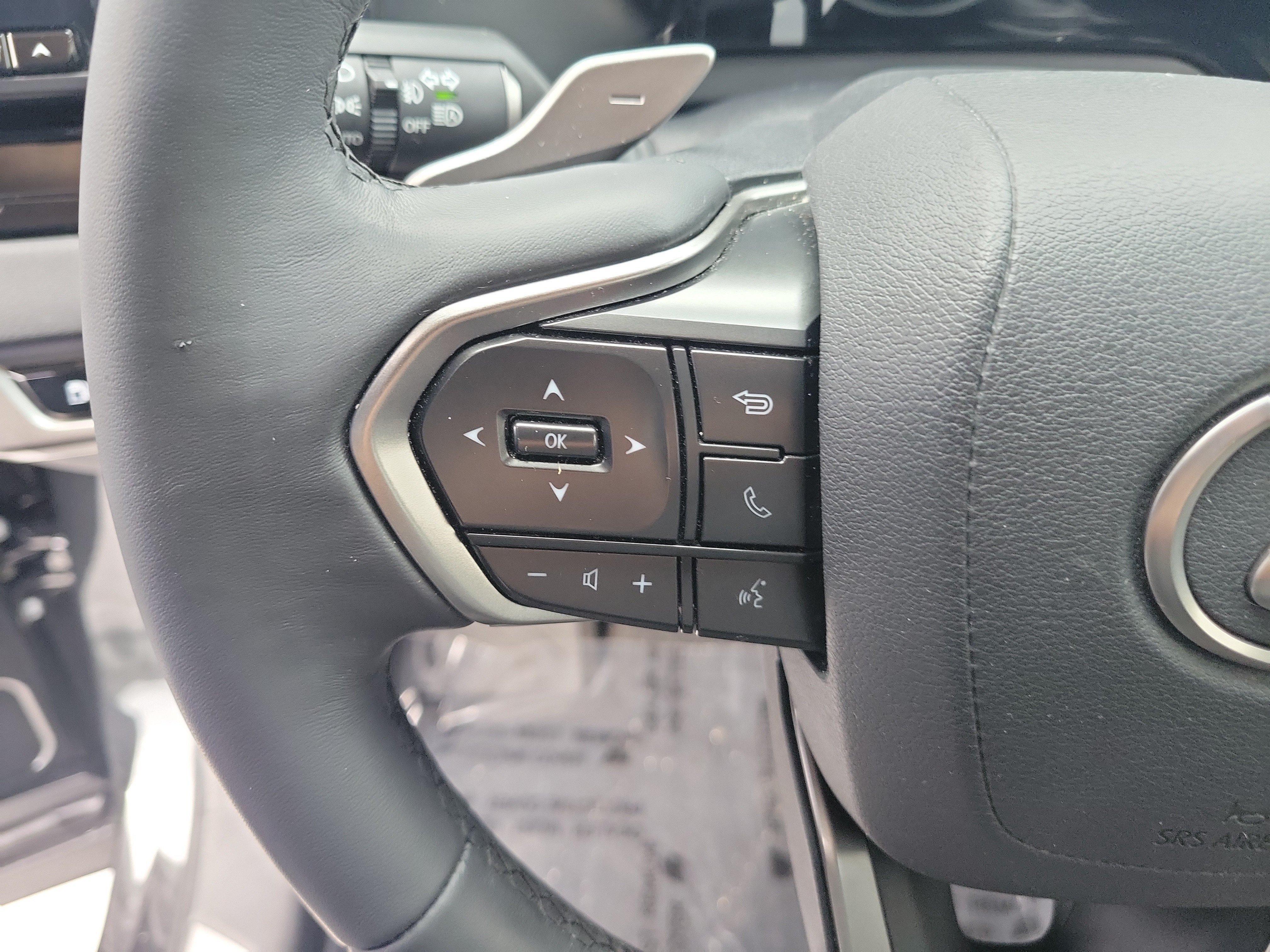 Used 2024 Lexus RX 350 FWD w/ Technology Package image 25