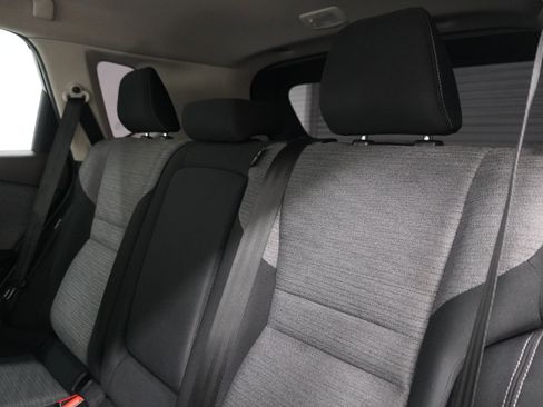 Used 2021 Nissan Rogue SV FWD image 10