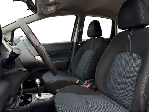 Used 2015 Nissan Versa Note SV FWD image 9