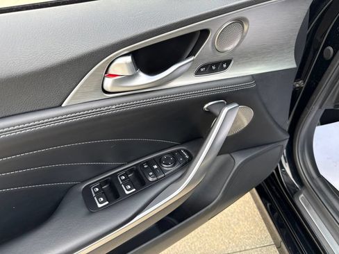 Used 2022 Kia Stinger GT2 RWD image 26