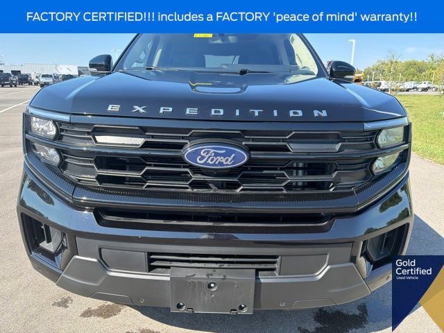 Used 2025 Ford Expedition Active AWD/4WD image 4