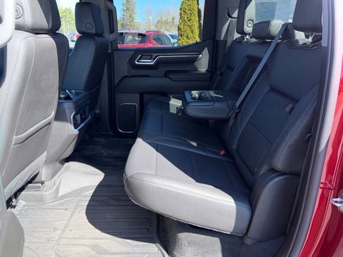 Used 2022 GMC Sierra 1500 SLT w/ SLT Premium Package image 27