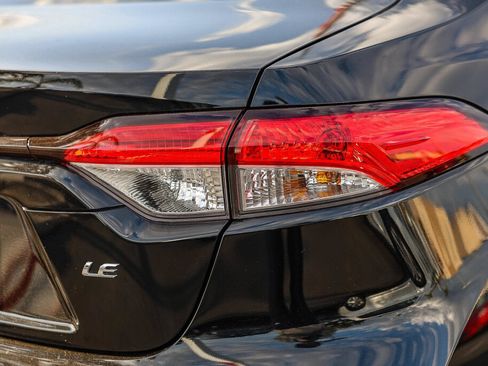 Certified 2026 Toyota Corolla LE FWD image 24