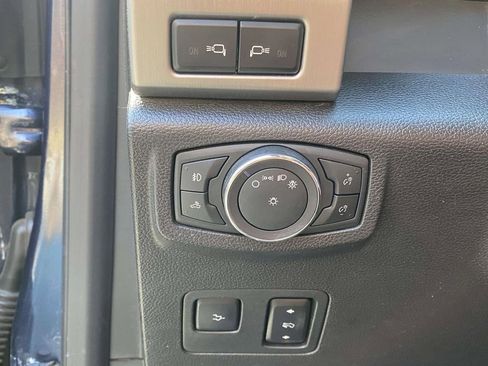 Used 2019 Ford F250 Platinum w/ Platinum Ultimate Package image 19