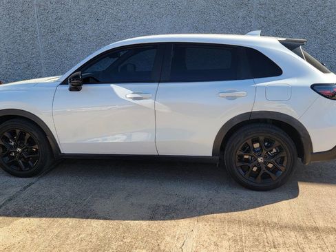 Used 2023 Honda HR-V Sport image 13