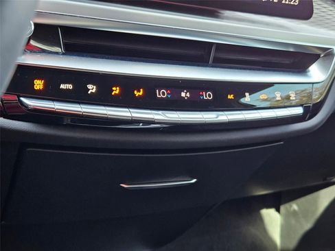 New 2025 Cadillac Lyriq Sport w/ LPO, Floor Liner Package AWD/4WD image 21