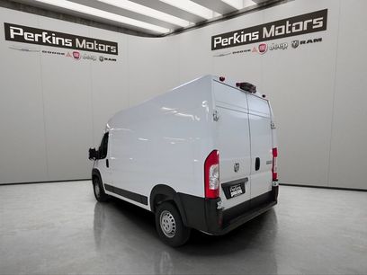 Used 2025 RAM ProMaster 2500 w/ Convenience Group
