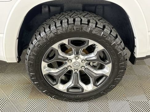 Used 2021 RAM 1500 Limited AWD/4WD image 22