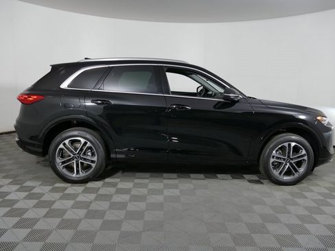 New 2025 Audi Q5 Premium image 2