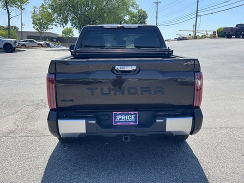 Used 2023 Toyota Tundra Limited AWD/4WD image 6
