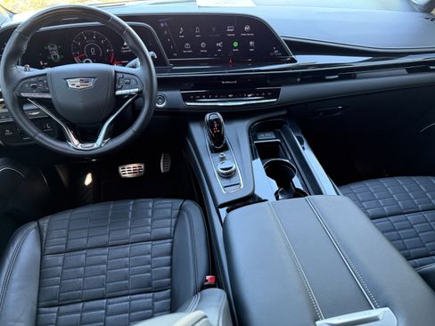 Certified 2024 Cadillac Escalade V image 16