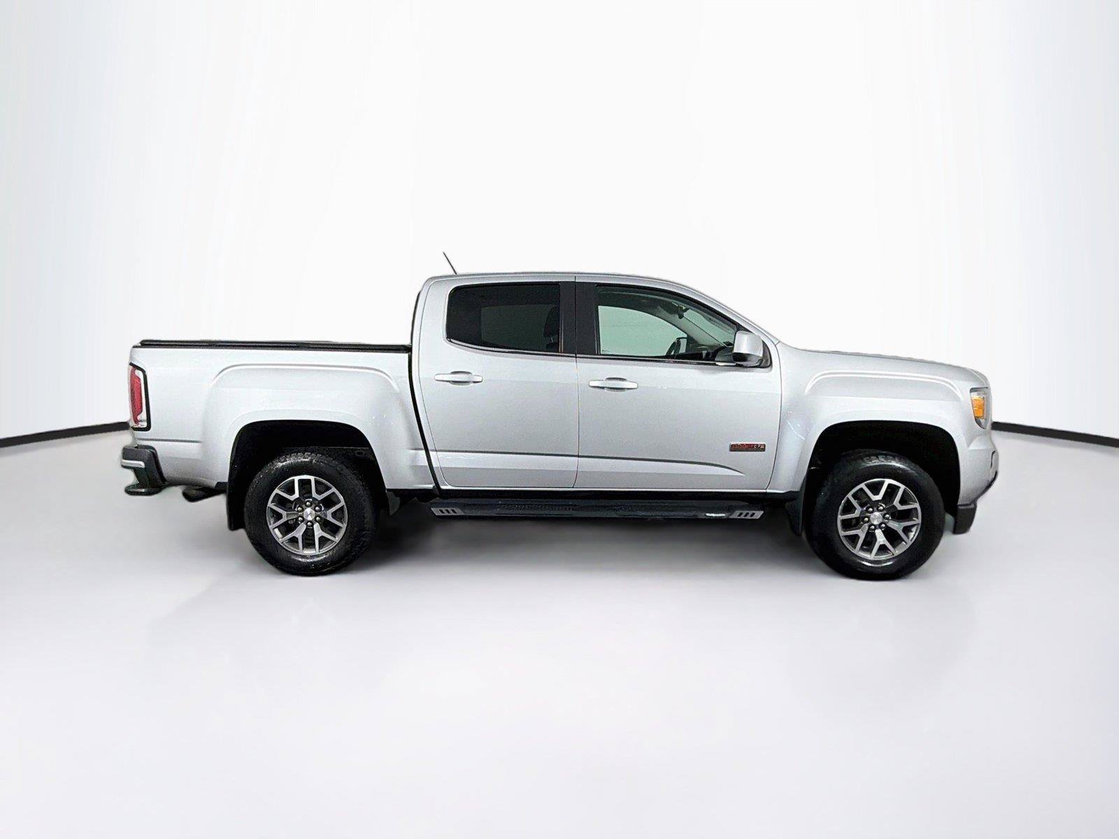 Used 2018 GMC Canyon All Terrain w/ Trailering Package AWD/4WD image 12
