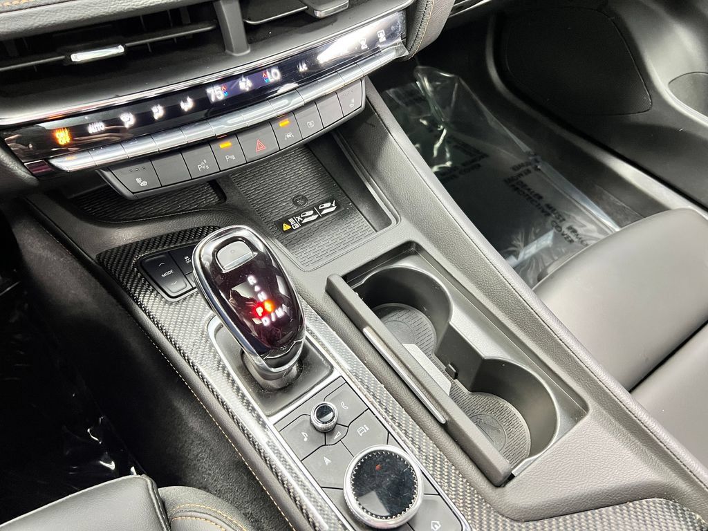 Used 2026 Cadillac CT5 V AWD/4WD image 11