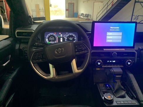 New 2025 Toyota 4Runner Limited image 15